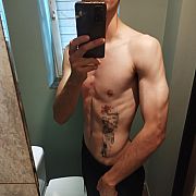 Dlugi04 - mężczyzna, 21 lat, Kraków