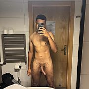 Art05 - mężczyzna, 21 lat, Warszawa