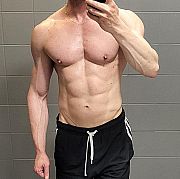 Pzn40 - mężczyzna, 43 lat, Poznań