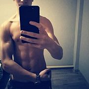 KRZYCHUMASTER - мужчина, 23 лет, Lębork