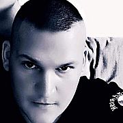 Adriano0o0o - muž, 40 let, Legnica