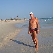 KorneliuszWspanialy - man, 71 years, Warszawa
