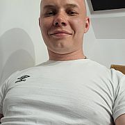 Kubibubihehehe - mężczyzna, 26 lat, Poznań