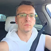 19Kamil86
