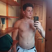 Michuxs - mężczyzna, 20 lat, Kraków