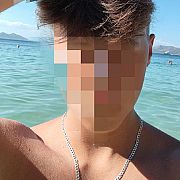 Dominu18l - mężczyzna, 19 lat, Katowice