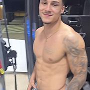 Bartekez13 - mężczyzna, 19 lat, Katowice