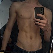 MlodyBrunet22 - mann, 22 Jahre, Kraków