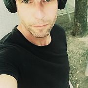 Aaaaaa10 - mężczyzna, 45 lat, Poznań