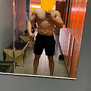 Adrianooo69 - mężczyzna, 28 lat, Warszawa