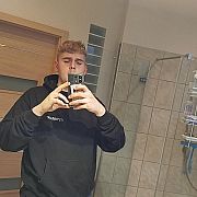 Johniewalker - mężczyzna, 18 lat, Warszawa