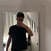 Uleglymlody04 - мужчина, 21 лет, Łódź