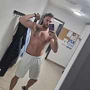 KonradoH - mężczyzna, 35 lat, Katowice