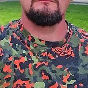 Trojkat3 - mężczyzna, 41 lat, Ostrołęka