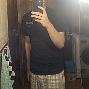 MlodyKutass - чоловік, 18 років, Warszawa