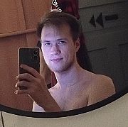 AloneQu - чоловік, 21 років, Błonie