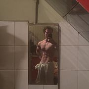 Michas982 - muž, 19 let, Szczecin