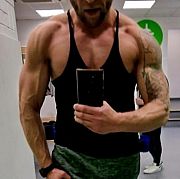 BlebleLondon - мужчина, 33 лет, London