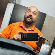 Bald8282