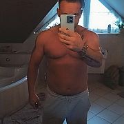 Poukladanyon - mężczyzna, 42 lat, Warszawa