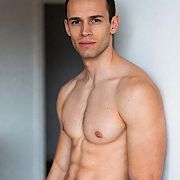 MENmanMEN - muž, 19 let, Zürich