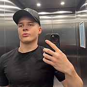 WysokiMarcinio - muž, 20 let, Warszawa