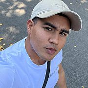 Erick12 - mężczyzna, 24 lat, Katowice