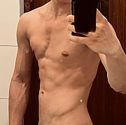 Bbartekk1 - mężczyzna, 18 lat, Katowice