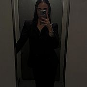 Livvkaa - kobieta, 23 lat, Hamburg