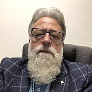 Audytor - mężczyzna, 64 lat, Gniezno