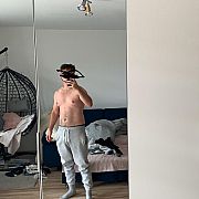 Adrianxkros - muž, 22 let, Kraków