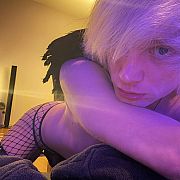 HornySluttyFemboy