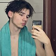 Marcvs17cm - mężczyzna, 19 lat, Warszawa