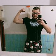 Zenia2005 - mężczyzna, 20 lat, Wrocław