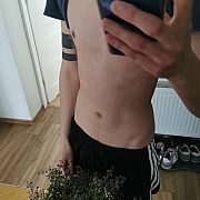 Miiiillllyyyy - mężczyzna, 29 lat, Chojnów