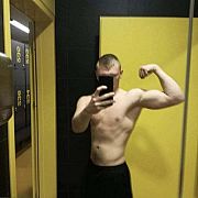 Niesmialy1999 - mężczyzna, 26 lat, Poznań