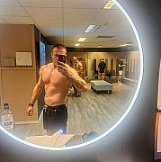 Neveus - чоловік, 35 років, Poznań