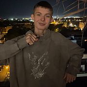 Marek2748 - mężczyzna, 18 lat, Warszawa