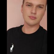 Bart33338 - мужчина, 23 лет, Warszawa