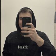 NowyUlubiony - mężczyzna, 19 lat, Leszno