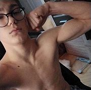 Mlody22211 - mann, 18 Jahre, Zawiercie