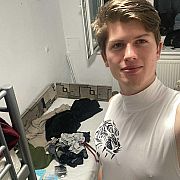 Choos3Me - mężczyzna, 18 lat, Łódź