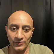 Ming10 - мужчина, 46 лет, Croydon