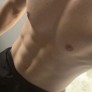 Dawidzoo25 - мужчина, 21 лет, Warszawa