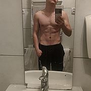 Andrzej0718 - mężczyzna, 18 lat, Mielec