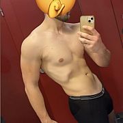 FuckMachine - mężczyzna, 22 lat, Bielsko-Biała