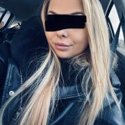 Niedostepna99 - kobieta, 26 lat, Konin