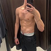 Andr12 - mężczyzna, 20 lat, Poznań