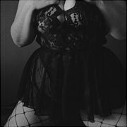 Sofiann - žena, 32 let, Dębica