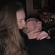 Juicycouple328 - пара (жінка 23 років, чоловік 27 років), Nowy Sącz